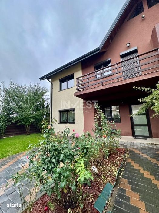 Casa Mobilata si Utilata, 4 Camere, Canalizare. Valea Adanca- Str Baze