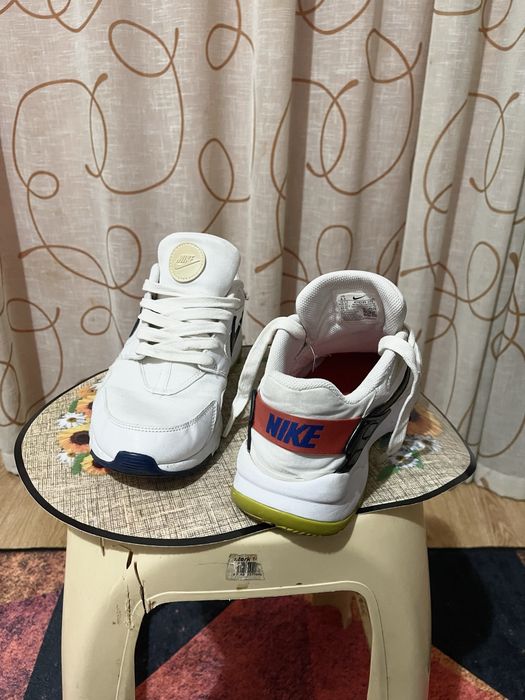 Adidasi Nike originali nr 42