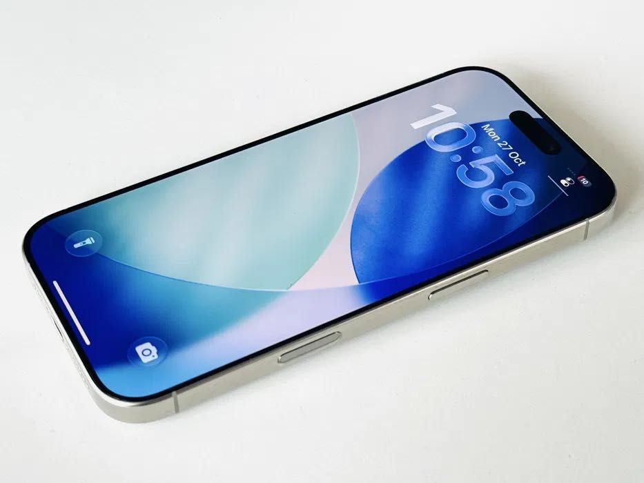 Iphone 16 Pro 256GB Natural Titanium Гаранция 6 месеца