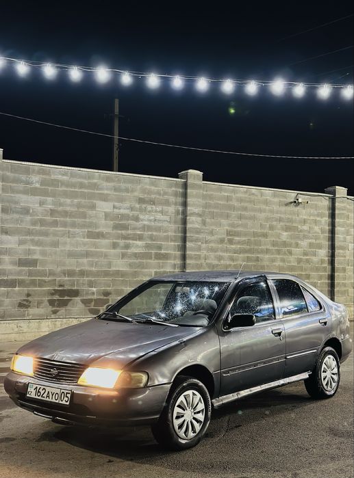 Nissan sunny B14 1995
