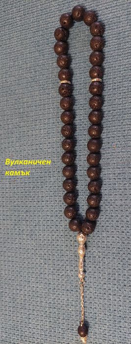 Броеници от полускъпоценни камъни