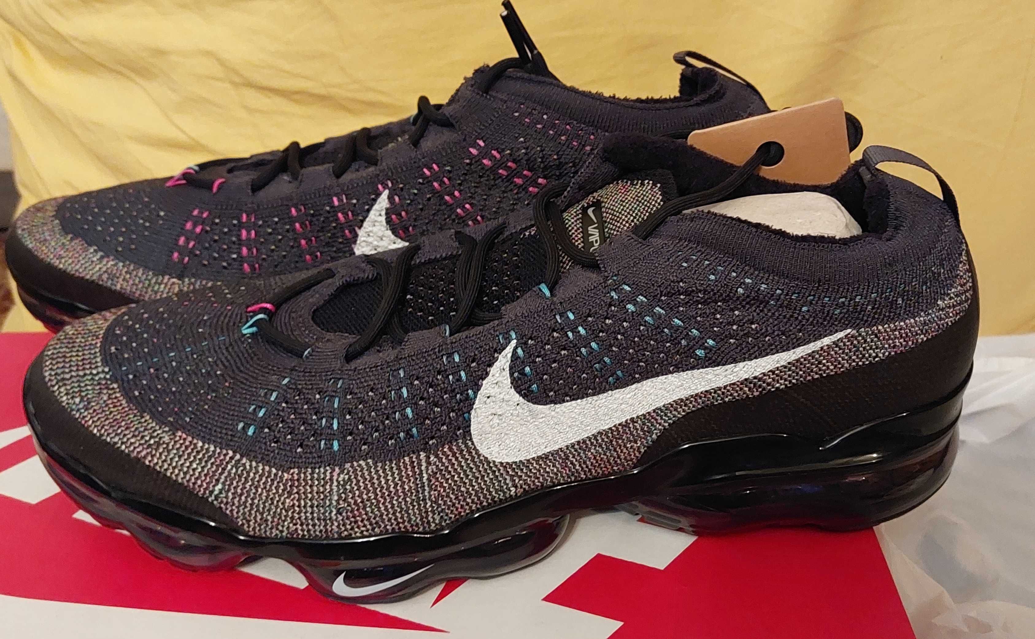 Продавам мъжки  маратонки NIKE