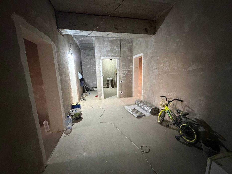 Продаётся 3х передел в 2х комн квартира на 2 этаже 5 микрорайо Мелодия