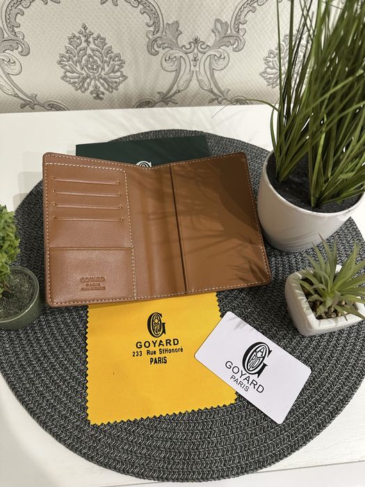 Goyard Saint-Pierre wallet (Authentic)