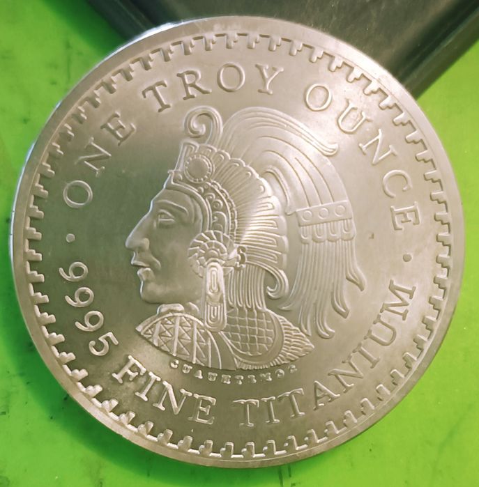 Монета 2026 г. 1 унция чист Титан Ацтекски календар