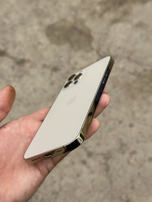 Iphone 12 pro 83% ideal