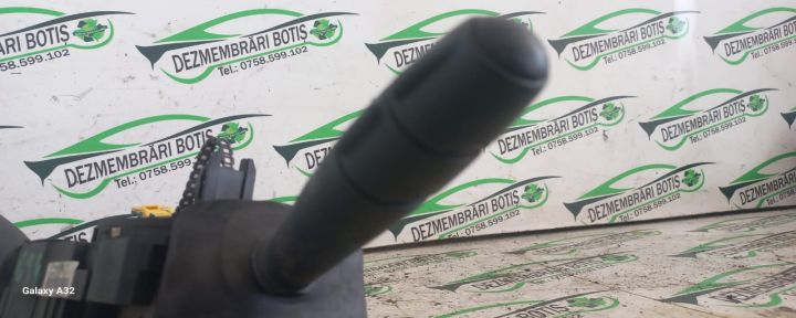 Maneta semnalizare Dacia Logan prima generatie