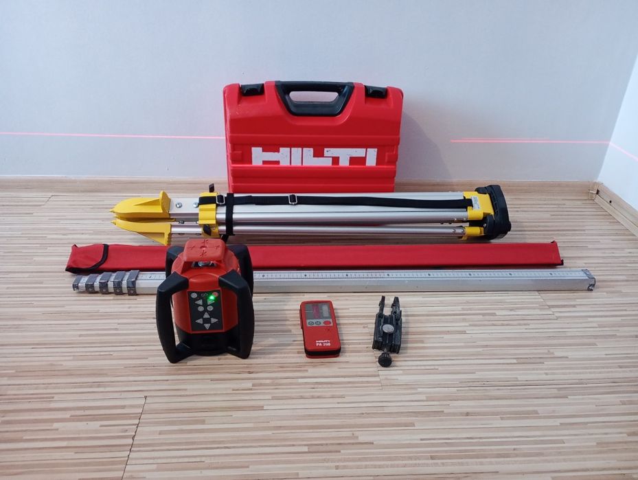 Nivelă laser Hilti PR 25