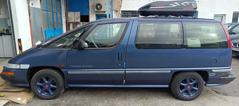 Мини-ван 6+1  отличен