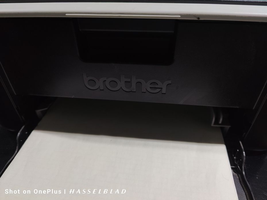 Принтер лазерен чисто нов модел Brother HL-11 ser.no.E72142F4N949187