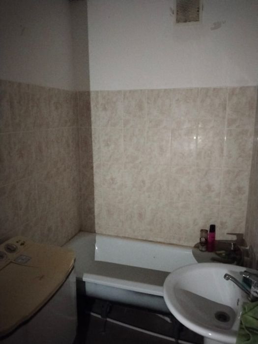 сдается благоустроенная 2 комн квартира, теплый пол. удобное месторасп