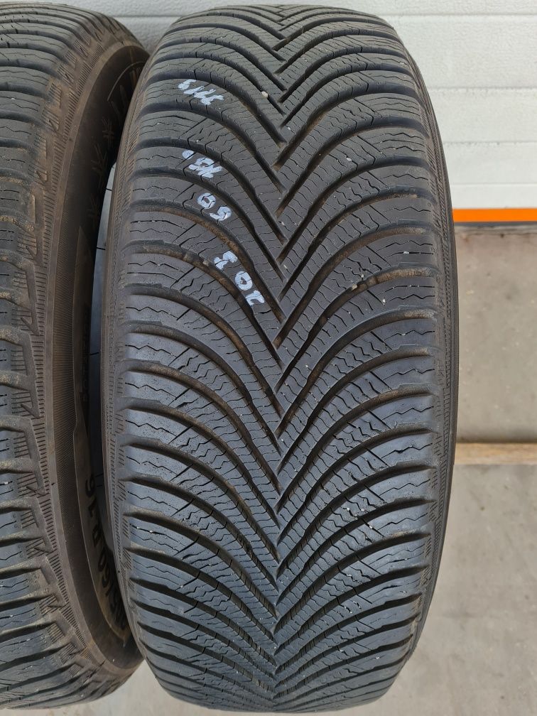 Зимни гуми 2 броя MICHELIN Alpin5 205 60 R16 дот 3219