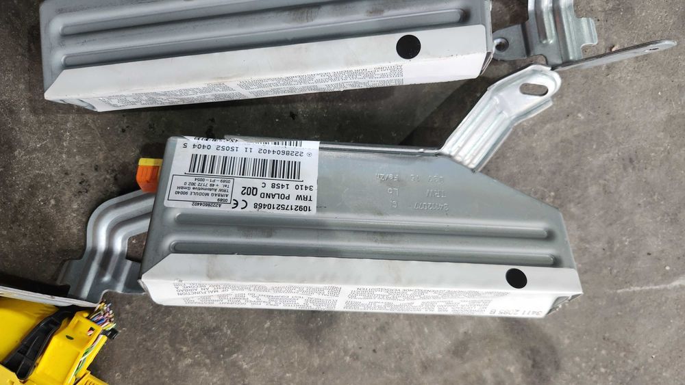 airbag scaun spate dreapta bancheta A2228604402 S class Mercedes W222