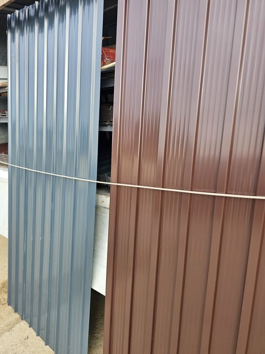 Vand Tabla Cutata Zincata Și Colorata Diferite Grosimi