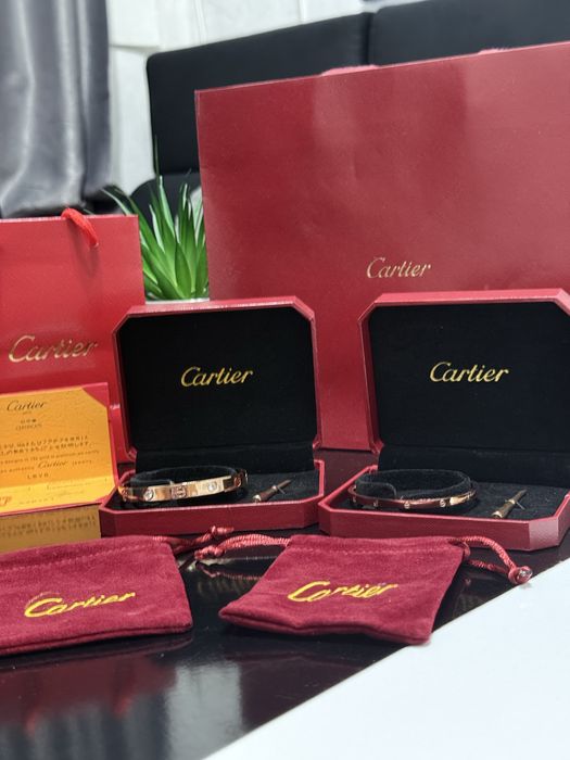 Cartier Гривни Rose Gold