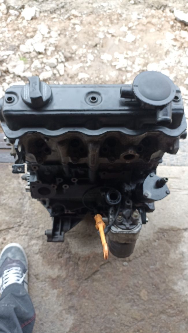 Двигател 1.9тди 110кс за vw шаран