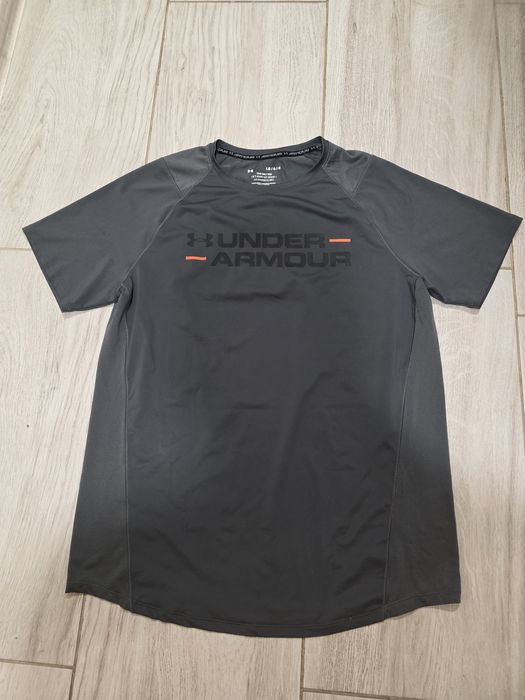 Мъжка тениска Under Armour L