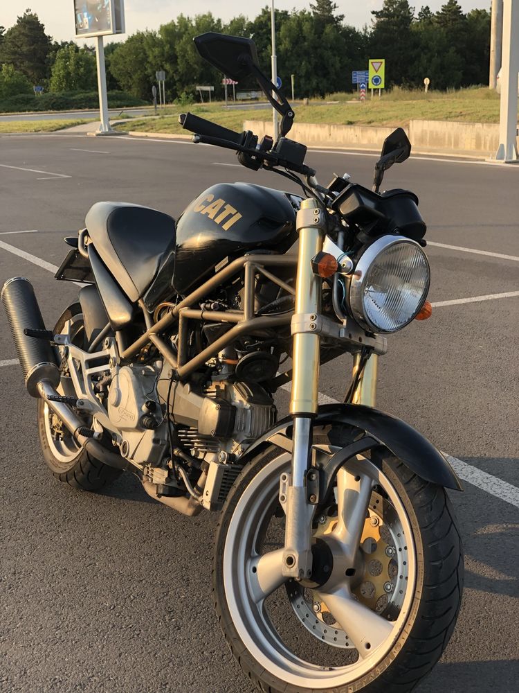 Ducati Monster 600