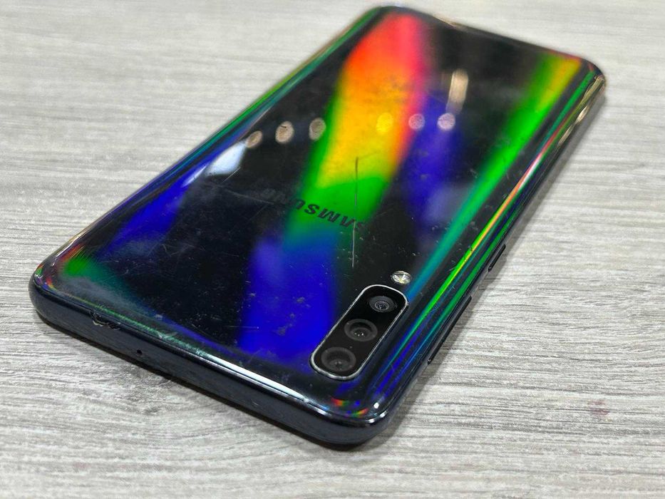 Samsung Galaxy A50 128GB 4GB RAM Dual A505