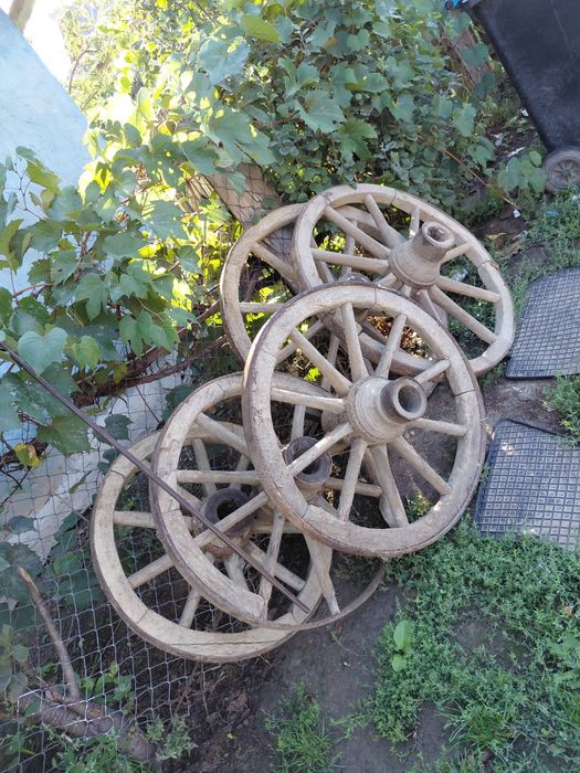 Car vechi,mai multe detalii in privat