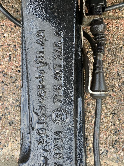 Fuzeta Stanga/ dreapta , etrier , brate , perne Touareg 7p