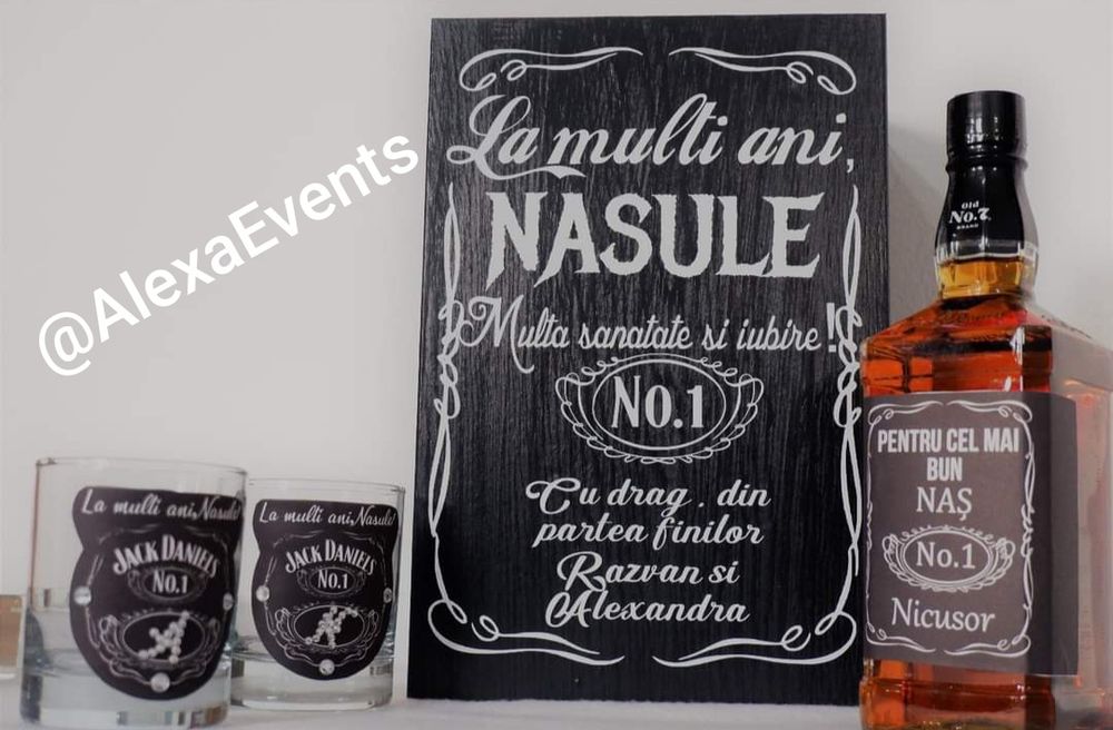 Panou Botez.Panou Foto.Arcada Baloane.Corturi.Mese.Scaune.Vesela.Decor