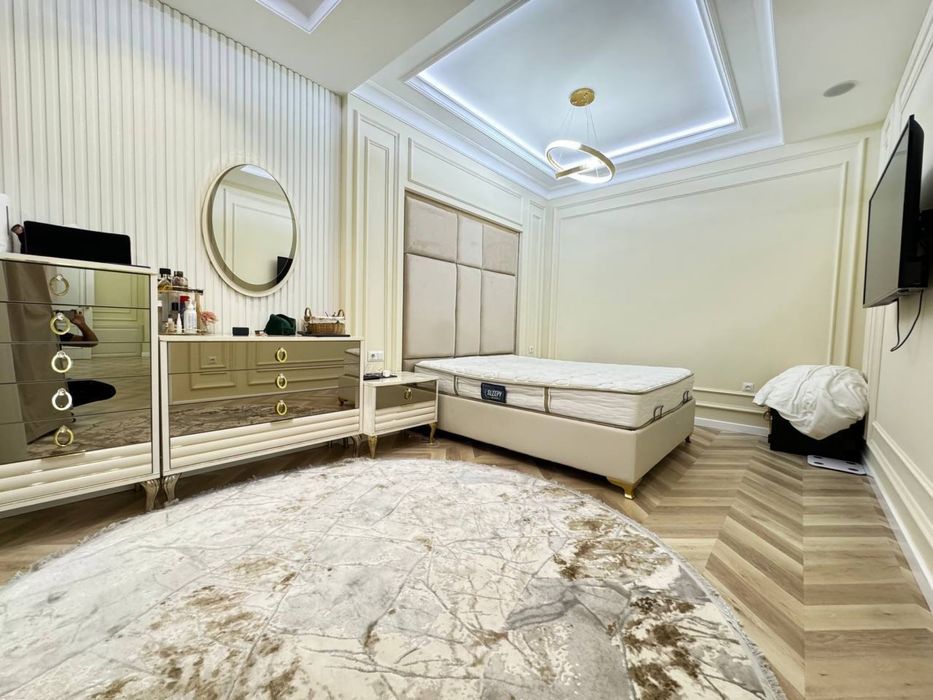 Продается квартира 4/1/7 в ЖК Янги Дархан