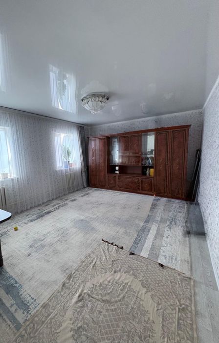 Әль фараби кызылкум 26көшесінен 6 бөлмелі үй сатылады