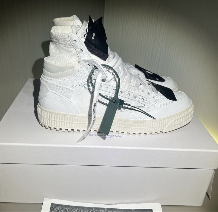 Adidasi off white court 3.0