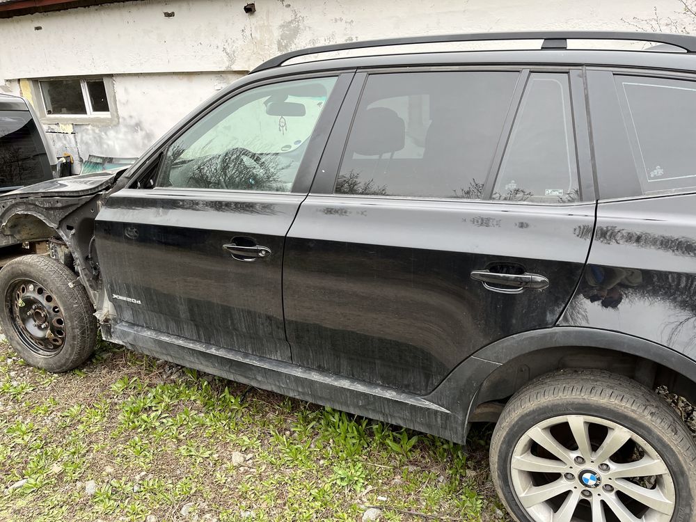 Usa fata/ spate bmw x3 an 2004-2010