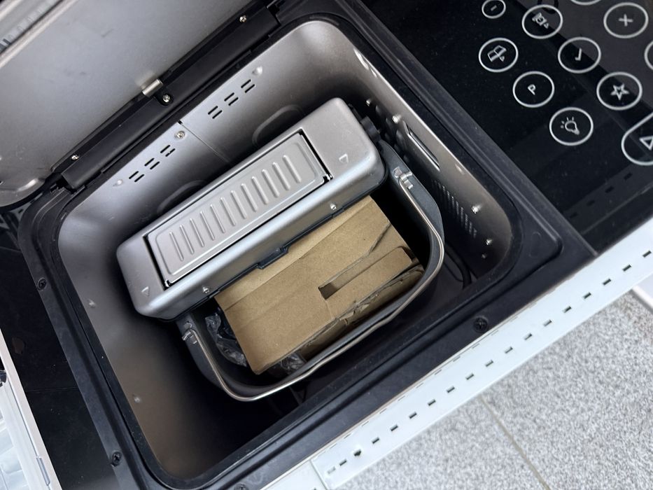 Masina de facut paine si aluat Kenwood