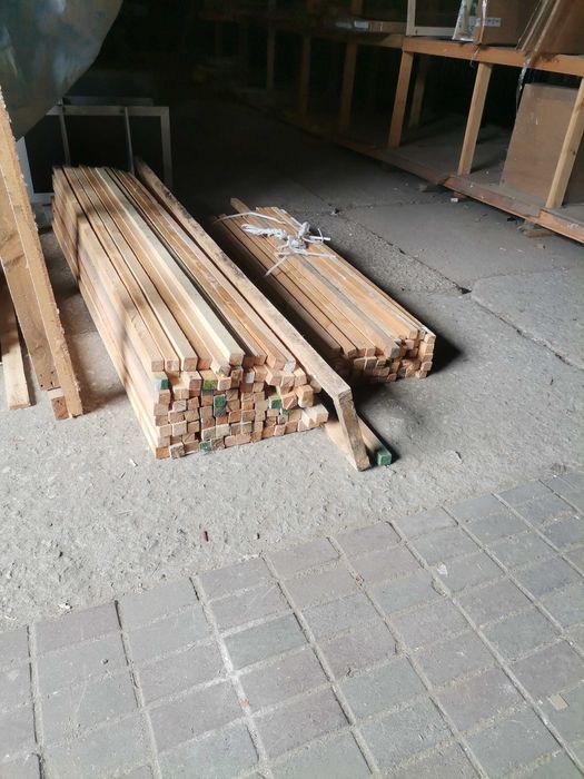 брус 4х4,5х10 б/у в отличном состоянии