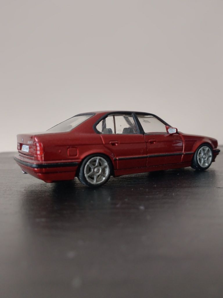 Макетна количка BMW Е 34.