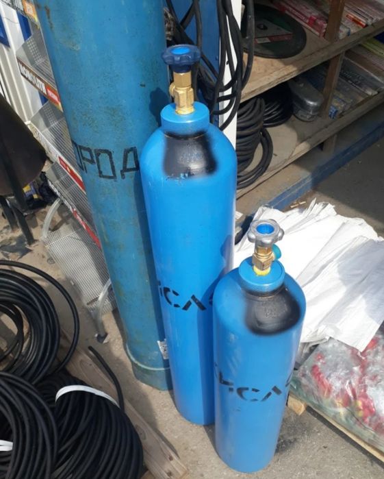 Кислородные баллоны,углекислоты,азот,аргон баллоны
