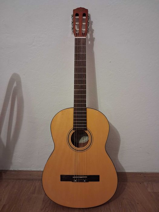 Chitara clasica,4/4,Fender ESC 110,buna invatat