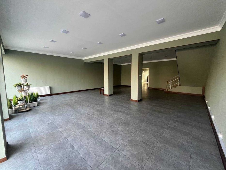 [SM] Сдаётся 2-этажное коммерческое помещение — 500 м² на Сафийской