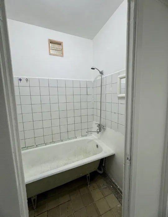 Продаю 1 комнатную квартиру Дустлик 1, балкон 2х6