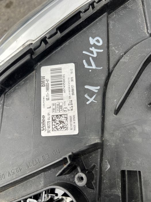 Фар BMW X1 F48 LED 2016 ляв и десен