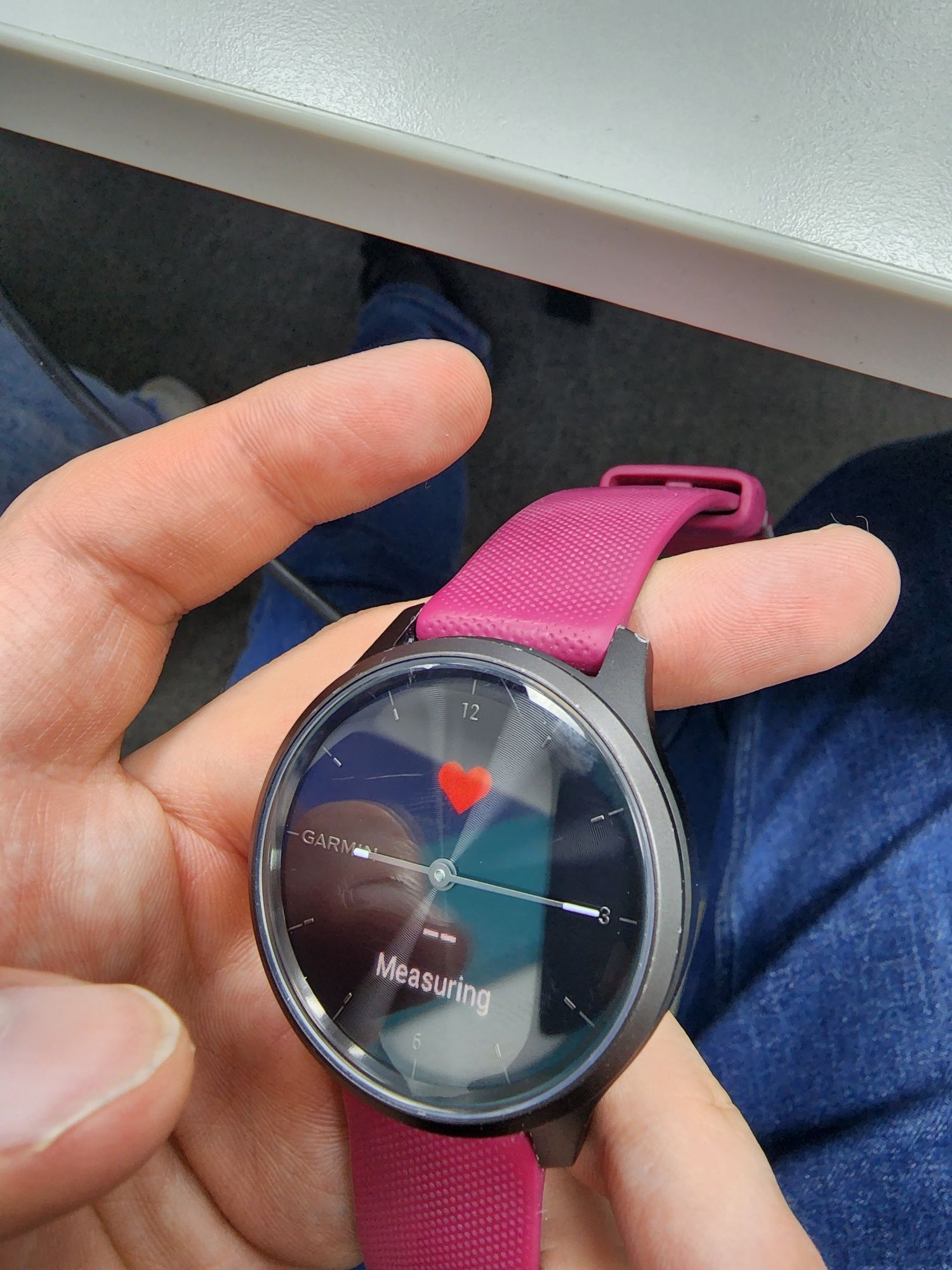 Garmin vivomove style