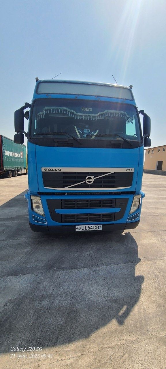 VOLVO FH EURO 5 паравоз + прицеп сотилади
