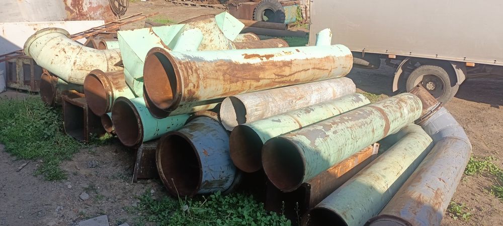 Продам вытяжку,винтиляцию,трубы.