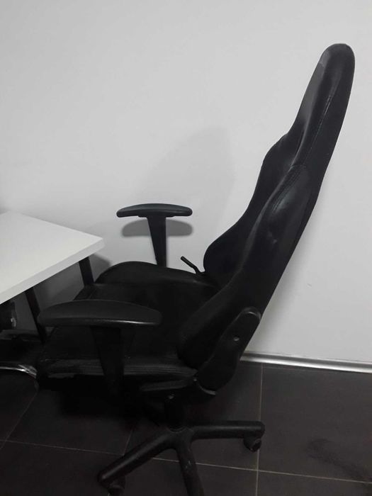 Офис стол ,геймърски 65лв.