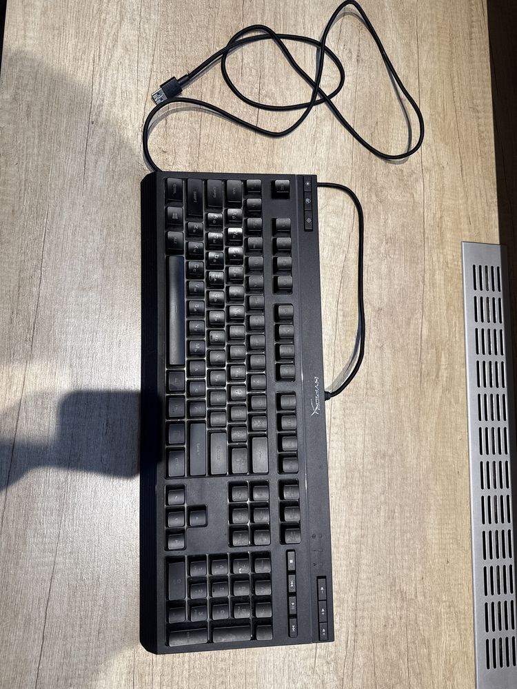 HyperX Alloy Core RGB Механическая клавиатура