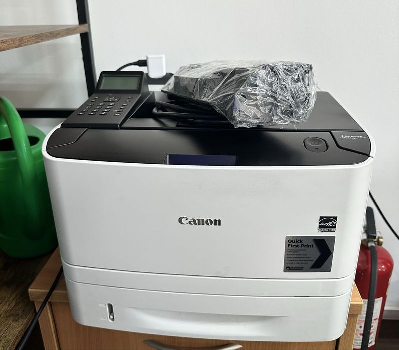 Продам принтер Canon i sensus 251 dw