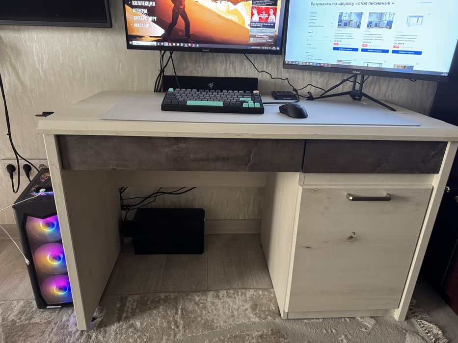 Стол компьютерный