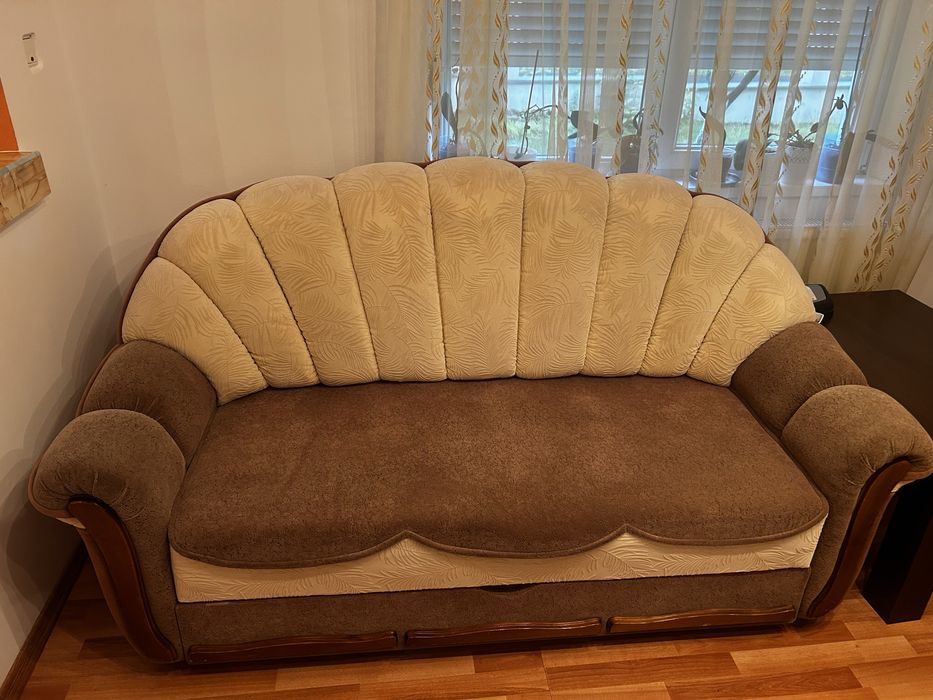 Vand canapea si fotolii extensibile
