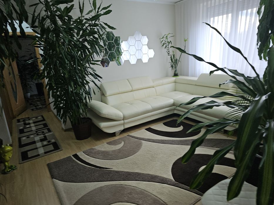 Apartament cu două camere!