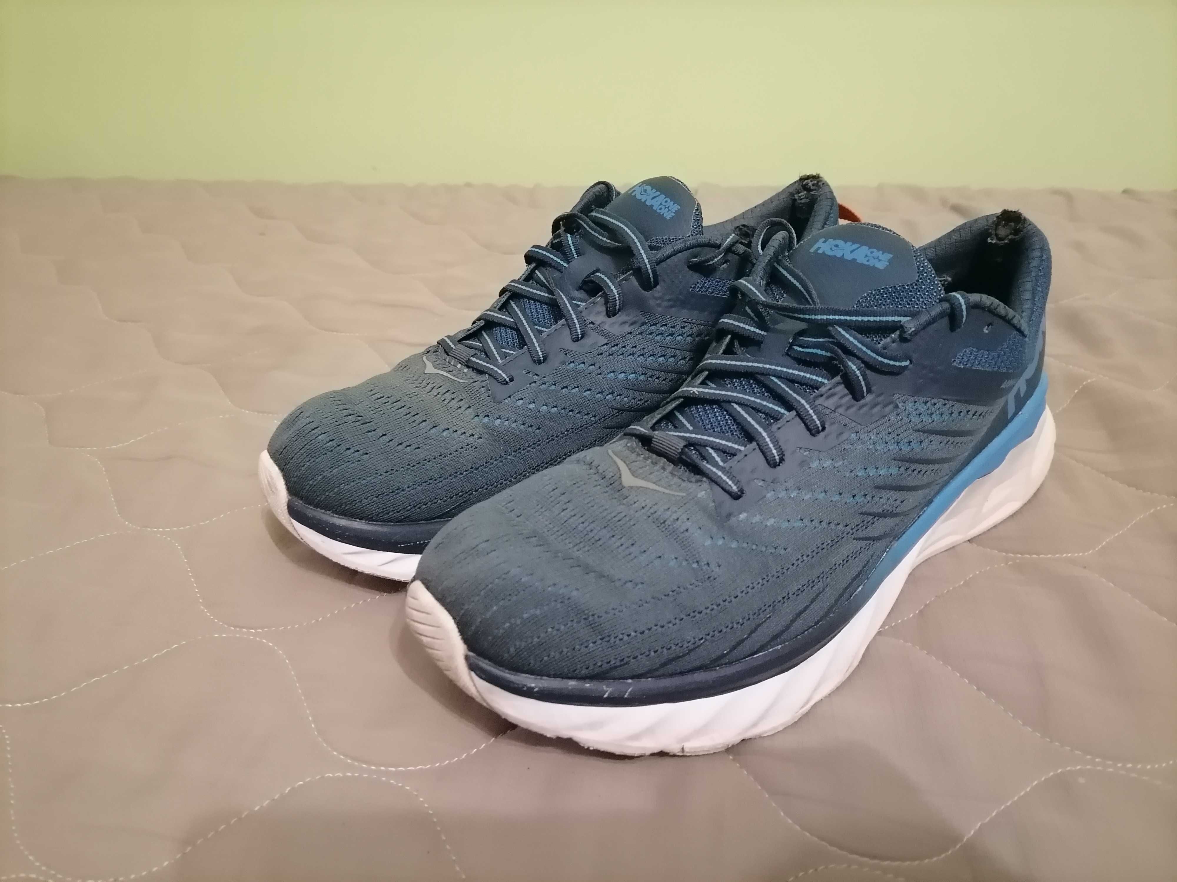 Маратонки HOKA 44,2/3
