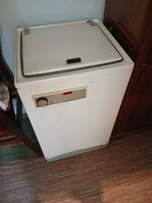 Masina de spălat rufe Albalux 9