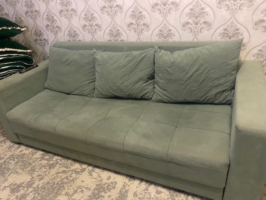 Продаётся два дивана по 25 000 каждое